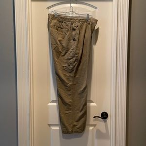 Brand: Columbia 
Material: 100% Cotton